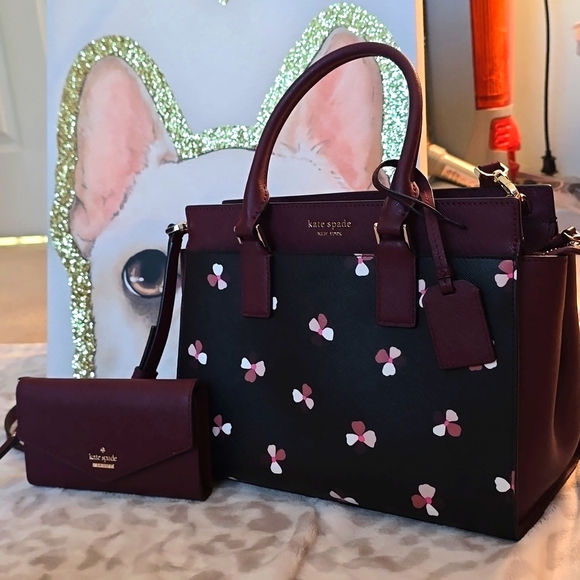 kate spade Handbags - KATE SPADE BAG and WRISTLET